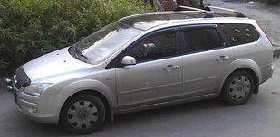 Купити Дефлектори вікон вітровики для Ford FOCUS II wagon 2004 4506 Дефлектори вікон Ford