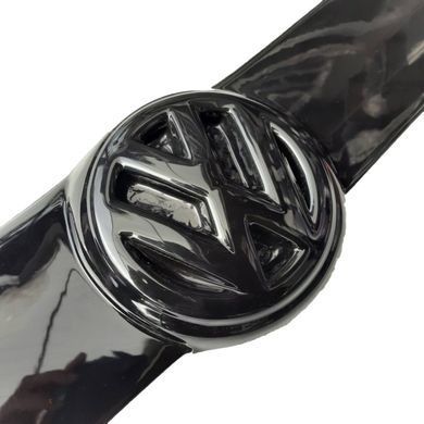 Купити Зимова накладка на решітку радіатора Volkswagen Caddy 2010- Глянець (Voron Glass) 4978 Зимові накладки на решітку радіатора