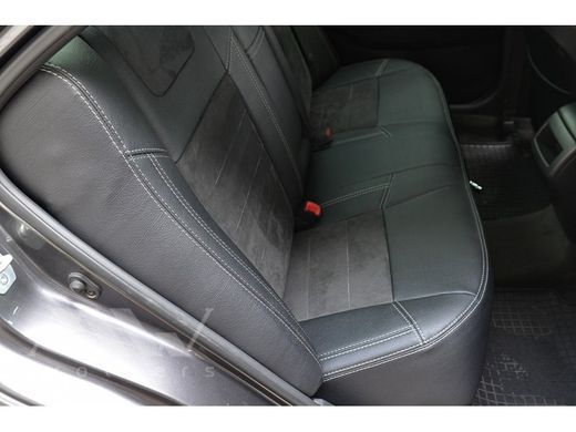 Купить Авточехлы модельные MW Brothers для Toyota Venza c 2009 60028 Чехлы модельные MW Brothers