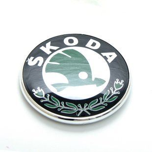 Купити Емблема для Skoda 72 мм / пластикова / скотч 3М 21578 Емблеми на іномарки