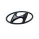 Купить Эмблема Hyundai 129х64 мм (2 направляющие + скотч) Черная карбон (Завод) 89523 Эмблемы на иномарки
