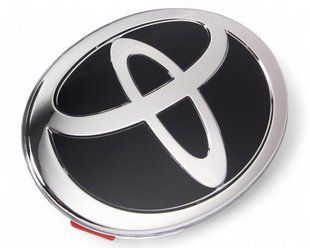 Купить Эмблема под стеклом Toyota Черная 160х108 мм на скотче (Завод) 88920 Эмблемы на иномарки