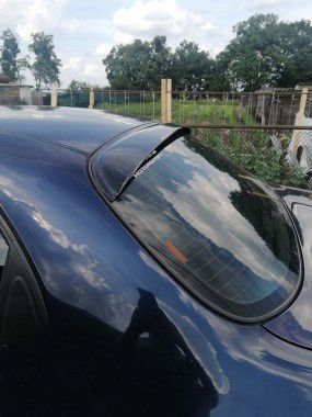 Купить Cпойлер заднего стекла козырек для Daewoo Lanos седан Прилегает к стеклу 3М скотч Voron Glass 32529 Спойлеры на заднее стекло
