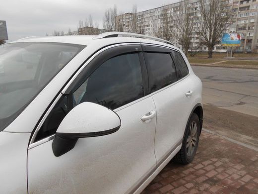 Купити Дефлектори вікон вітровики для Volkswagen Touareg 2010- 4дв Хром молдинг 35653 Дефлектори вікон Volkswagen
