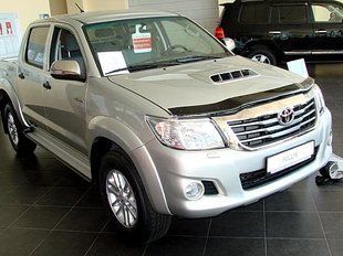 Купити Дефлектор капоту мухобійка Toyota HILUX 2011- Темний 2610 Дефлектори капота Toyota