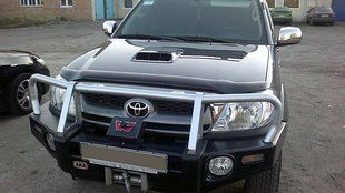 Купити Дефлектор капоту мухобійка Toyota HILUX 2005- 2611 Дефлектори капота Toyota